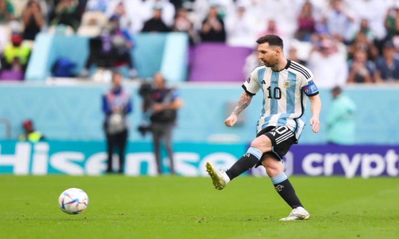 Messi wearing adidas shoes X Speedportal.1 Image Source: https://talksport.com/
